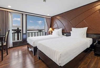 Margaret Executive Room with Ocean View 4