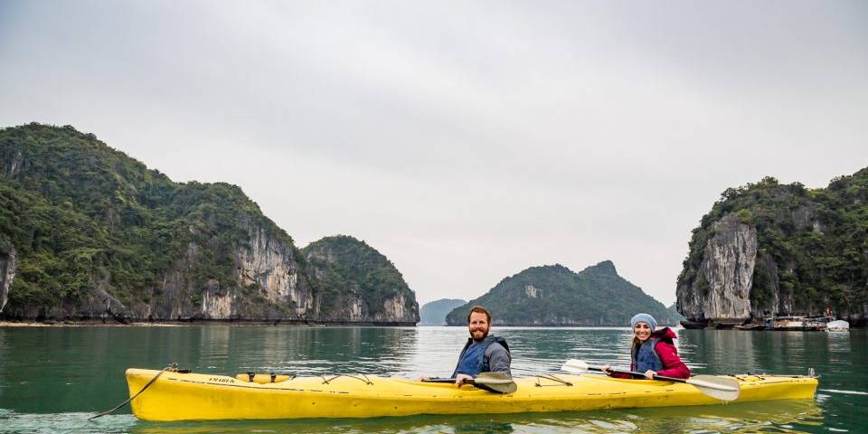 Kayaking in Bai Tu Long
