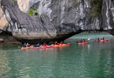 Unicharm Cruise Kayaking
