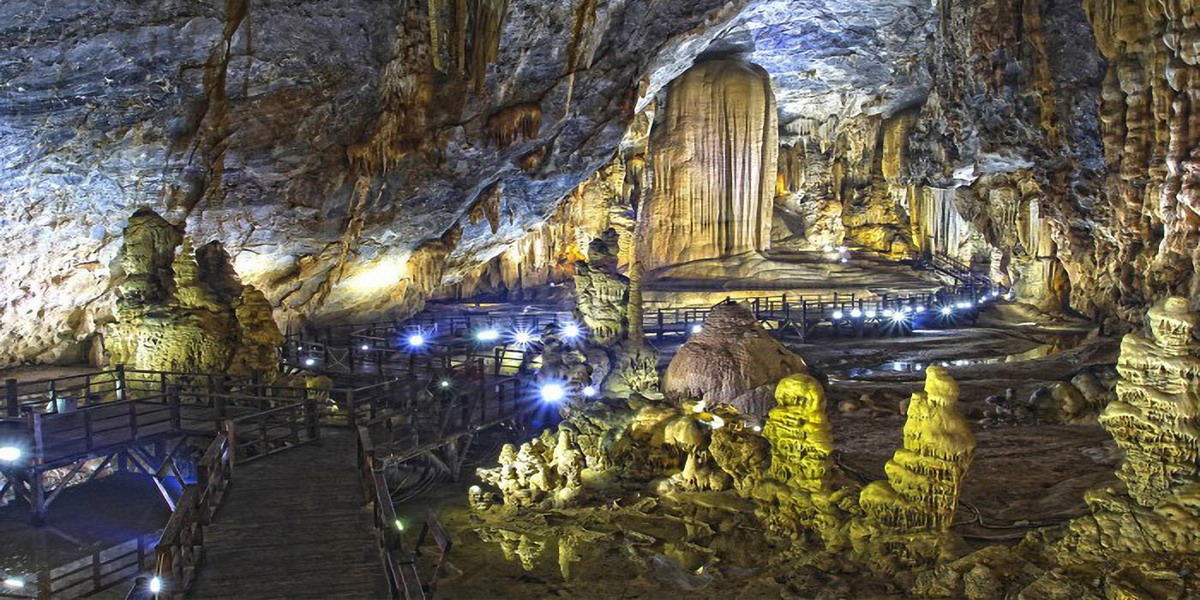 Quang Binh Phong Nha Paradise Cave