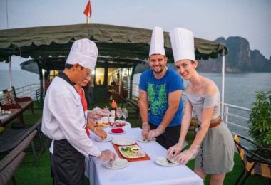 Halong bay cooking class