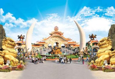 Suoi Tien Theme Park in Ho Chi Minh City
