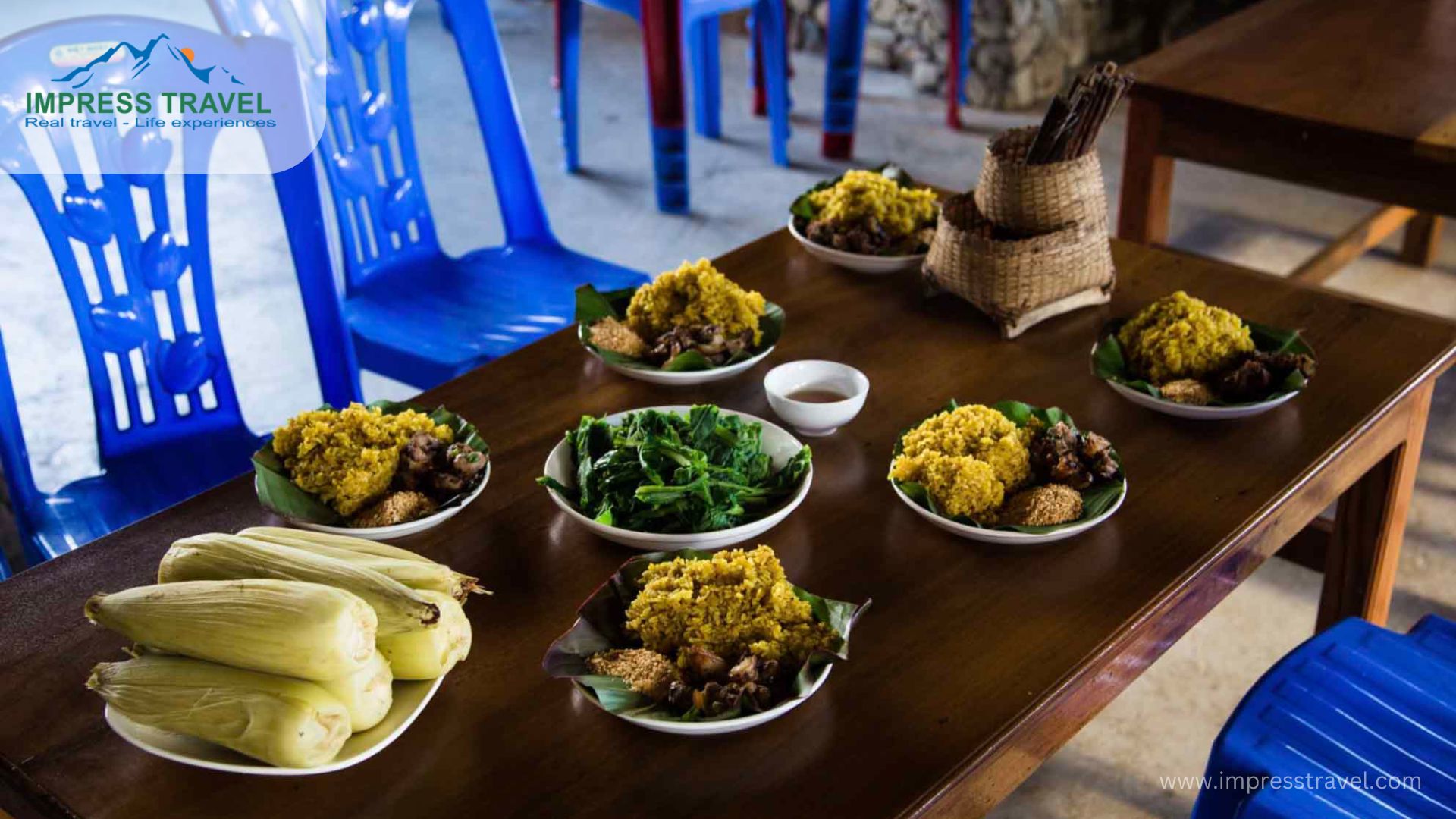 Evening Food Stalls in Mu Cang Chai