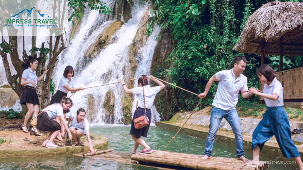 Mo Waterfall: Mu Cang Chai Tours & Attractions - Impress Travel