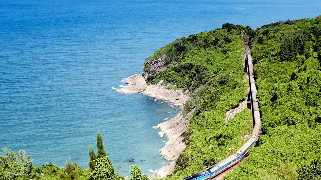 Train to Danang