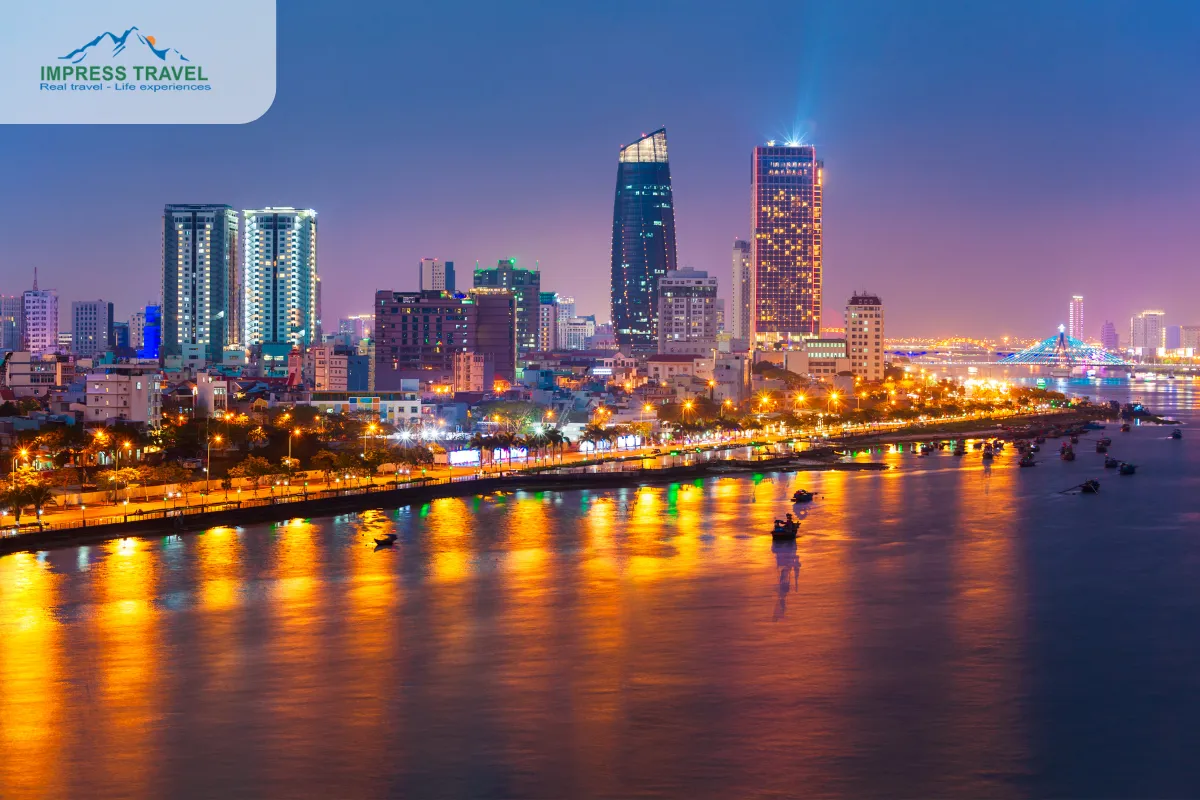 Danang city at night 