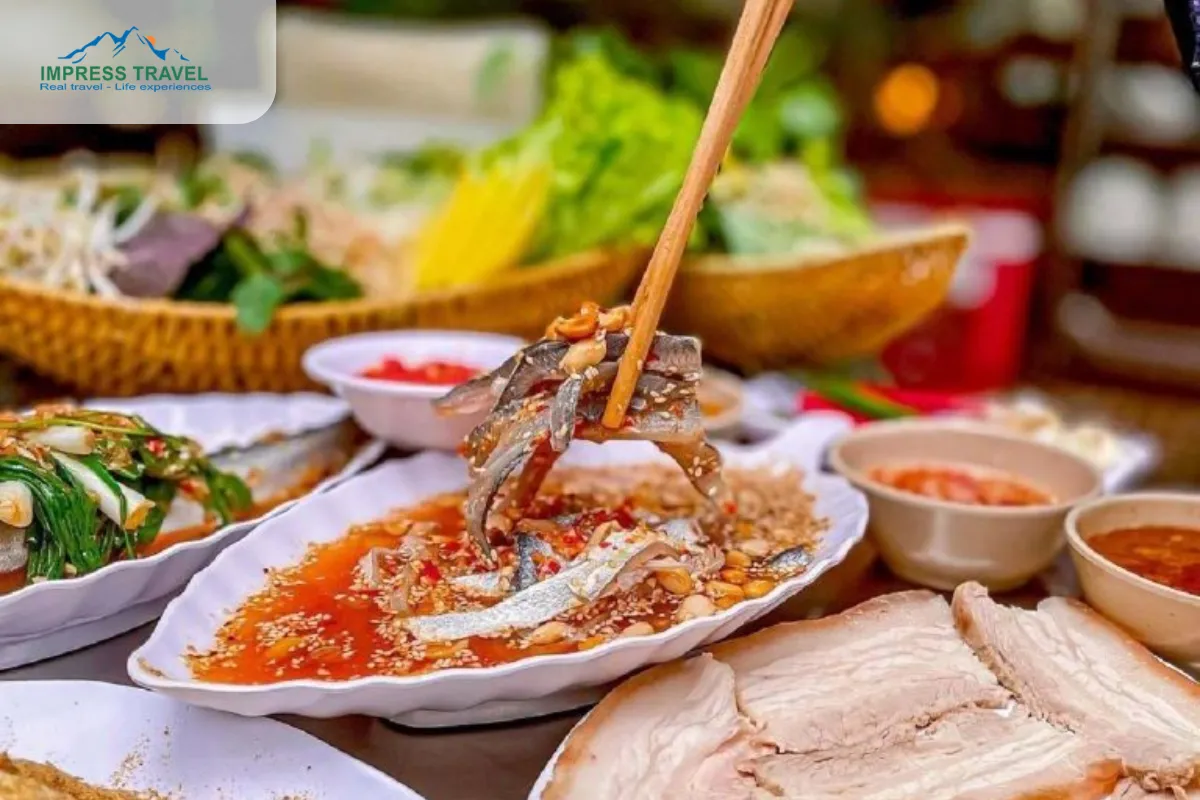 The Nam O fish salad in Danang is not only a delicate culinary product in Danang but is also a culture.