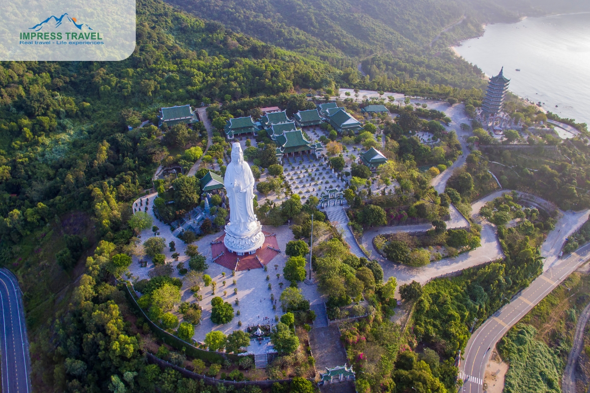 Panorama of Buddha statue