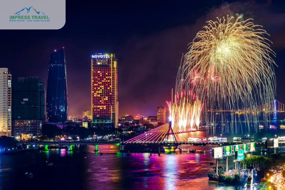 International fireworks in Da Nang take place in June 