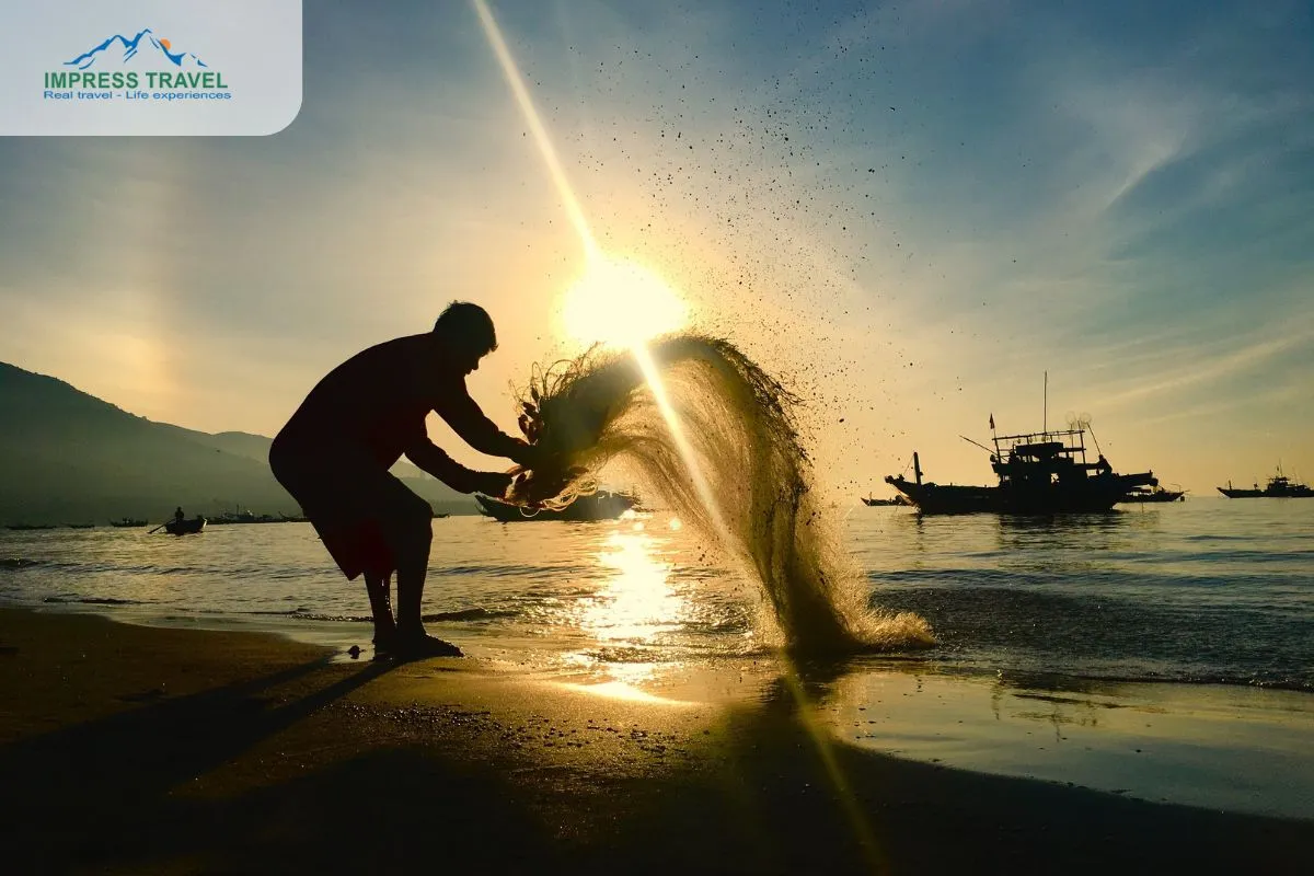 Summer at My Khe Beach, Da Nang