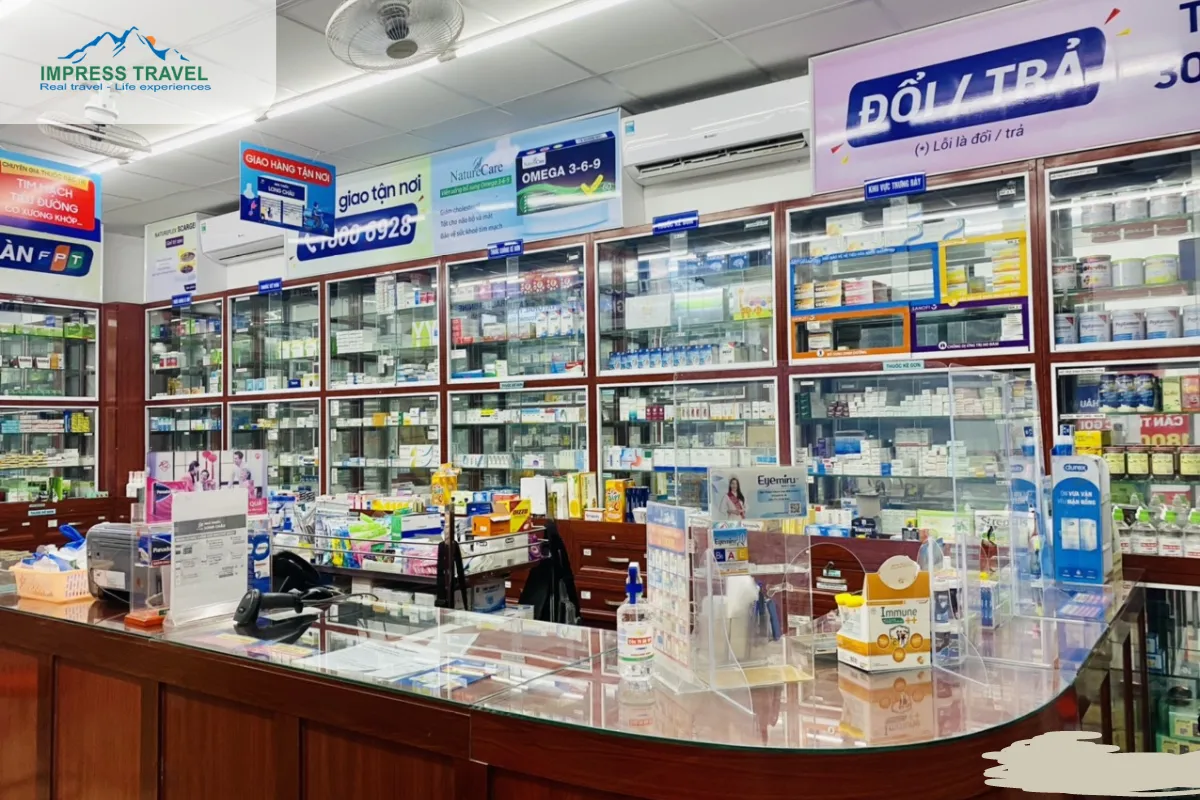 Long Châu Pharmacy