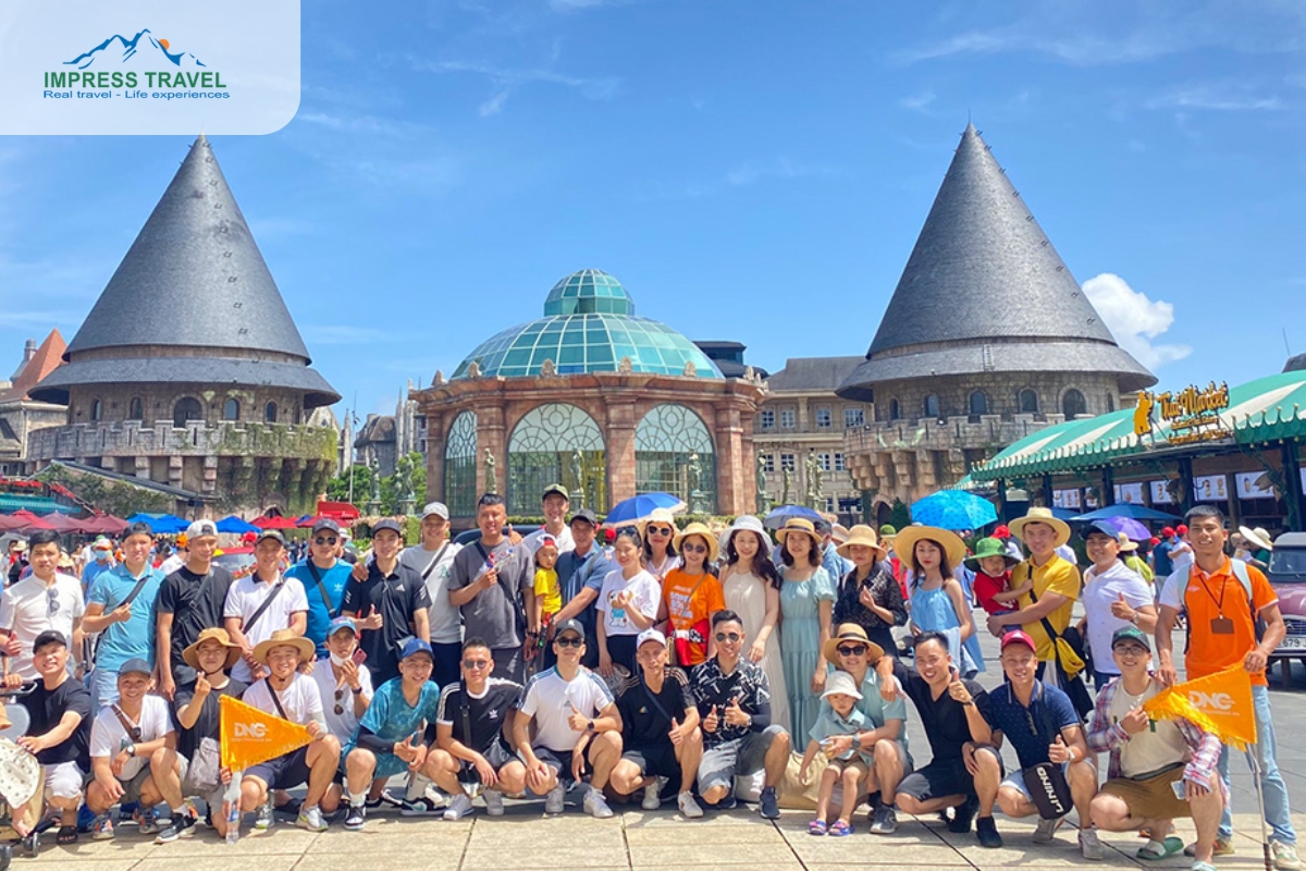 German tour guide in Danang