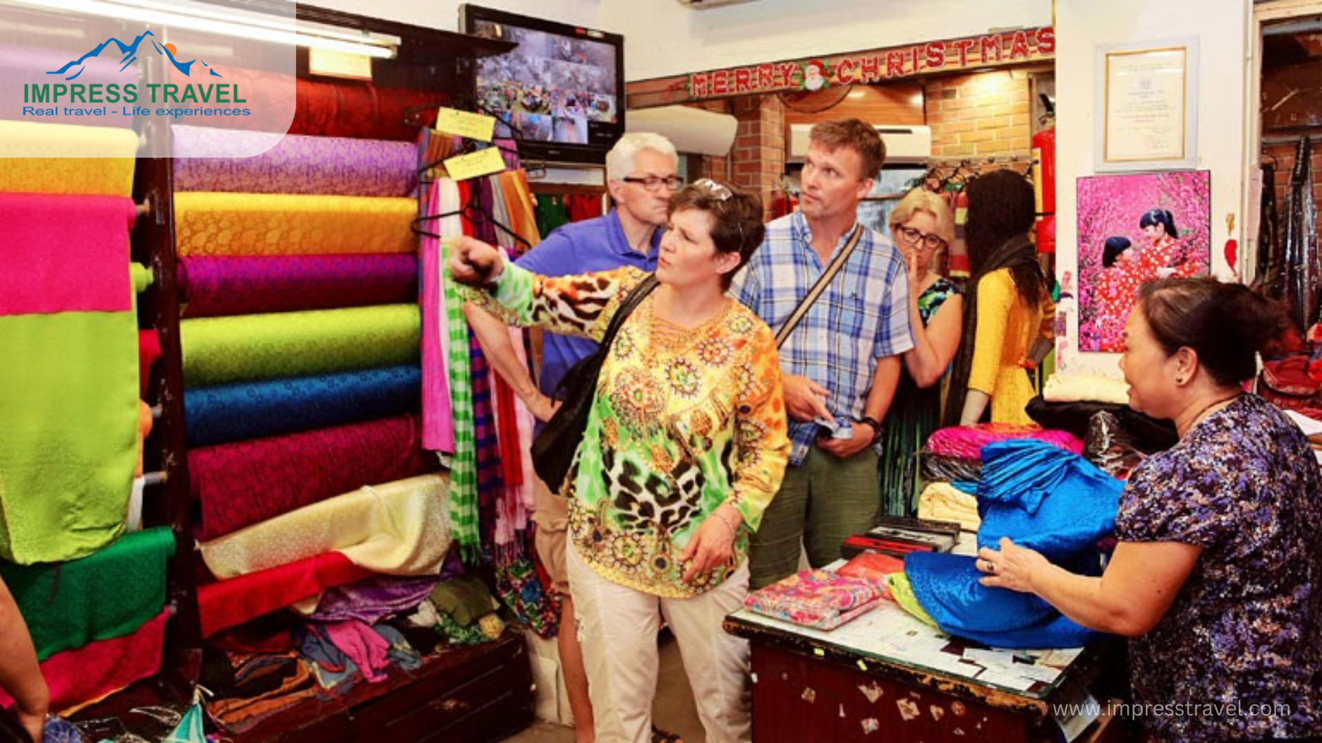 Locations for shopping silk products in Hanoi