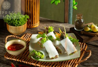 MẸT Vietnamese restaurant & Vegetarian Food 