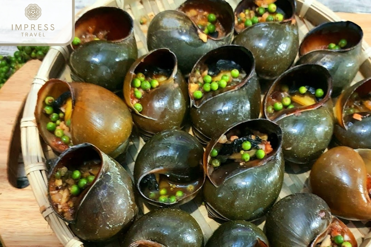 Grilled Snails with Green Pepper - Can Tho's Street Food Tour
