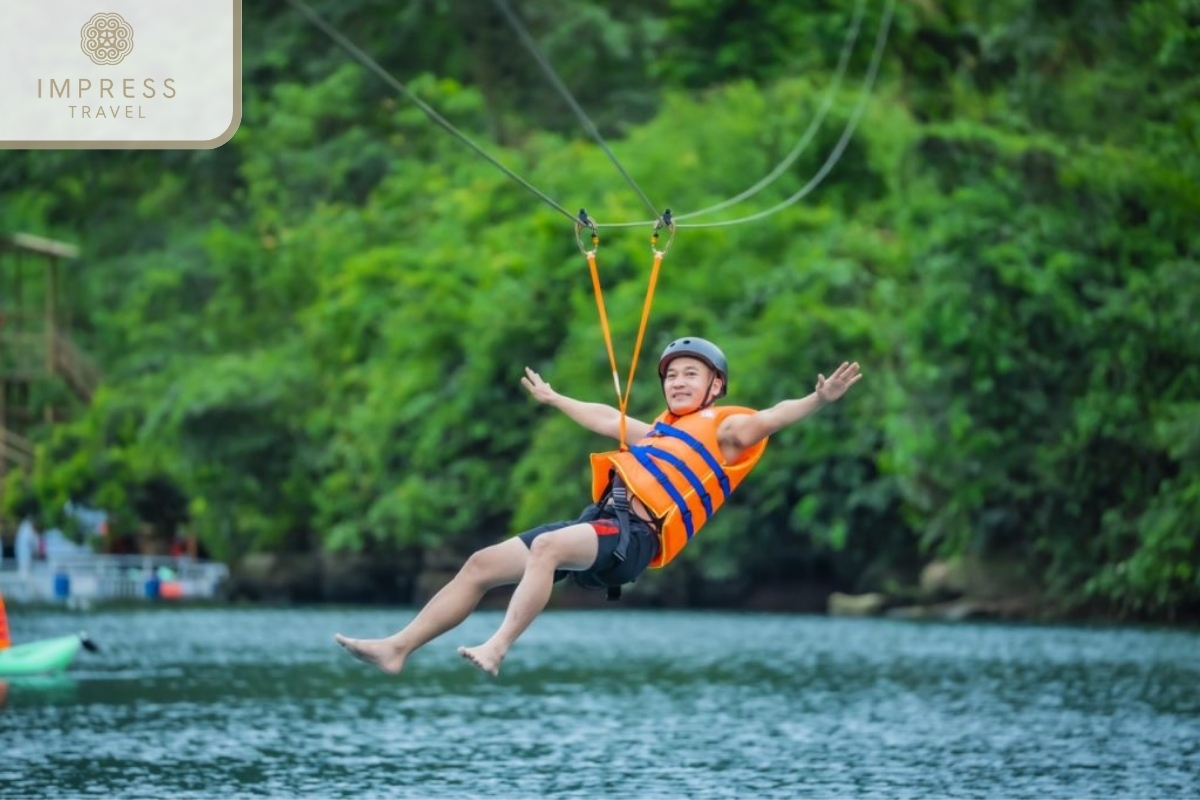 Zipline swing activity