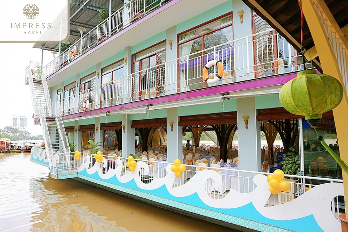 Floating Restaurant When Have Full Day Tour to Visit Ben Tre