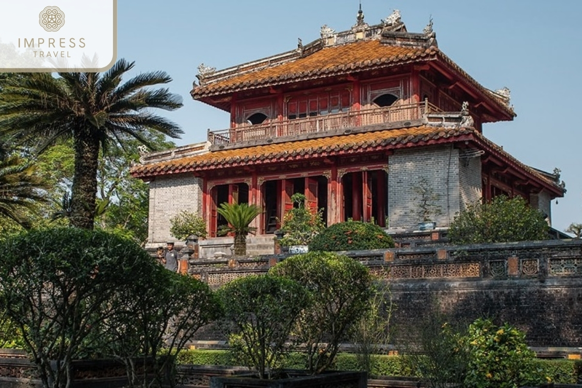 Minh Mang Tomb - Combine a visit to Hue and Danang 