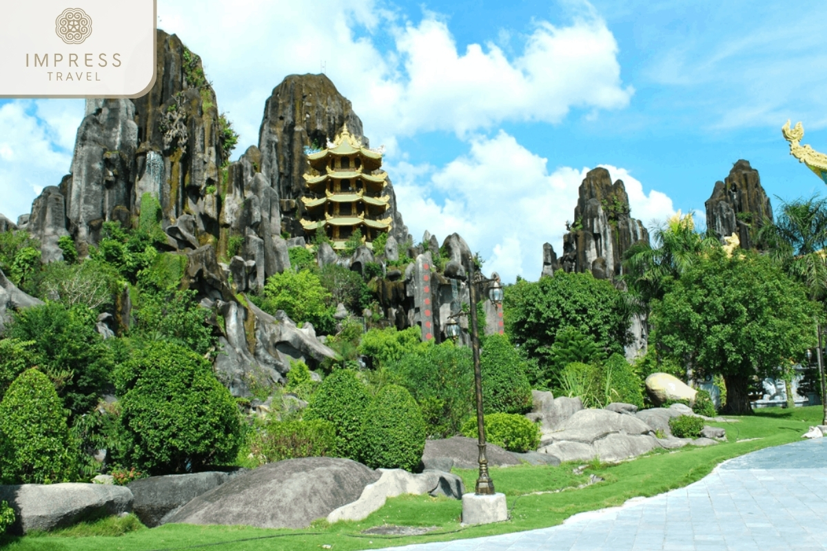 Marble Mountains - photography tours in Danang