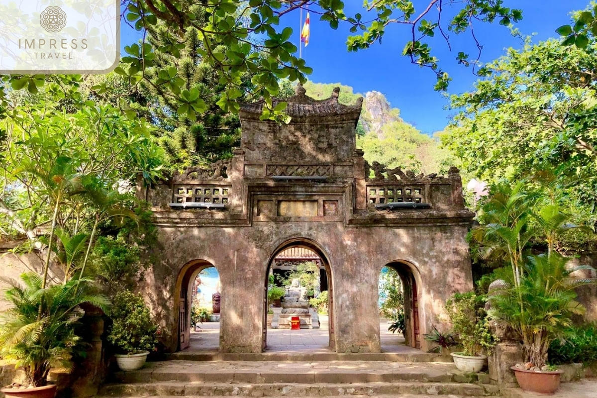 Phap Lam Pagoda