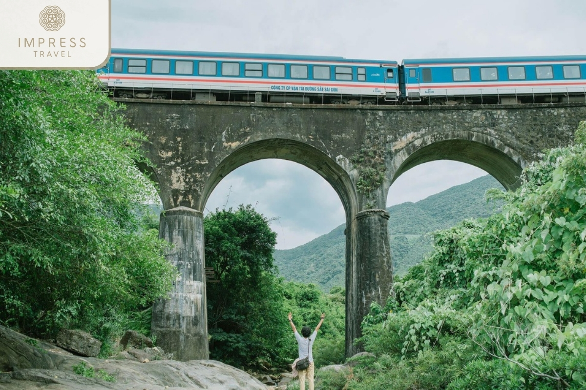 Hải Vân Pass and Đồn Cả Viaduct - photography tours in Danang