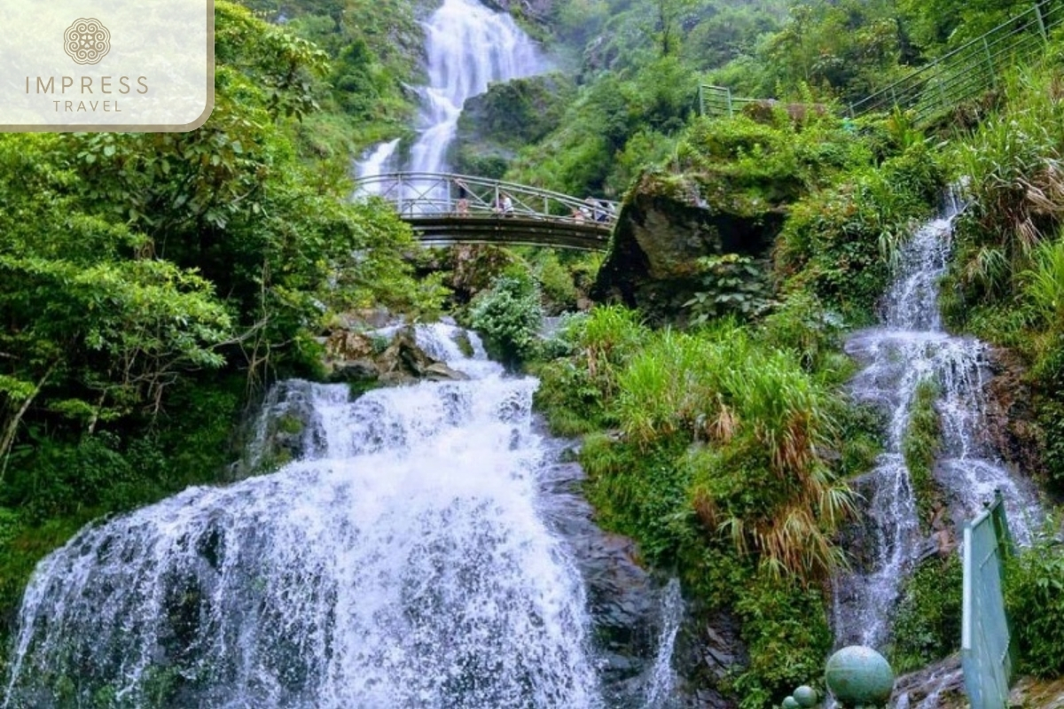  Silver Waterfall in Sapa Legend Hotel with a Sapa Trekking Tour 