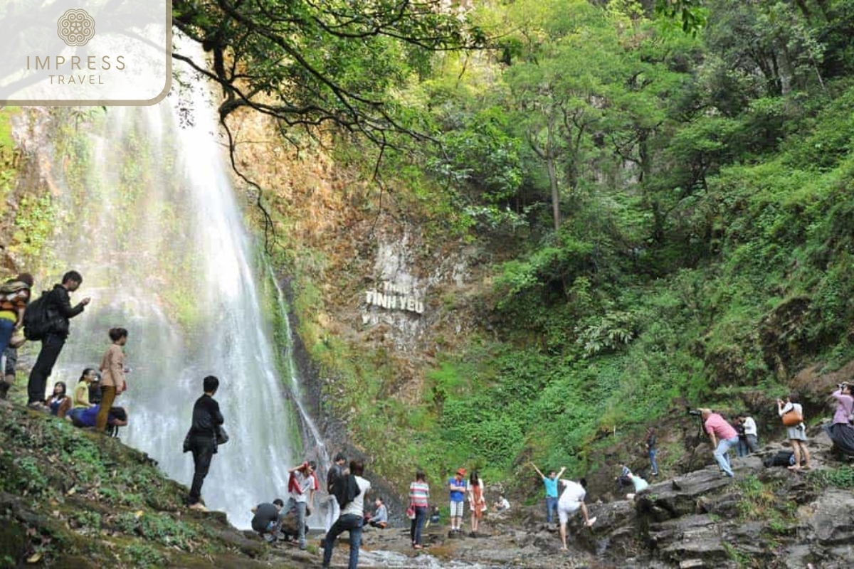 Love Waterfall in Sapa Legend Hotel with a Sapa Trekking Tour 