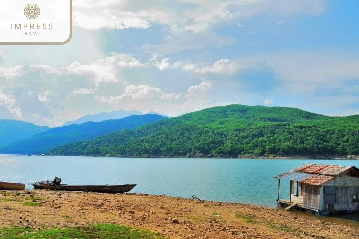 Dong Xanh - 5 Beautiful Lakes in Danang For Outdoor Activities and Tours