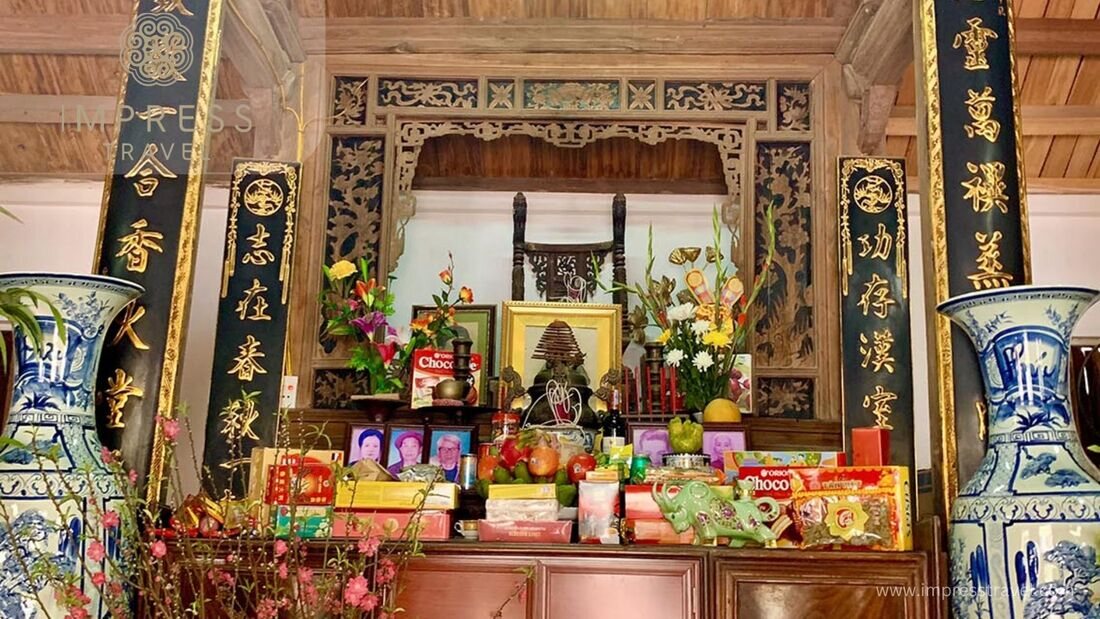 Ancestor altar of Hanoi people