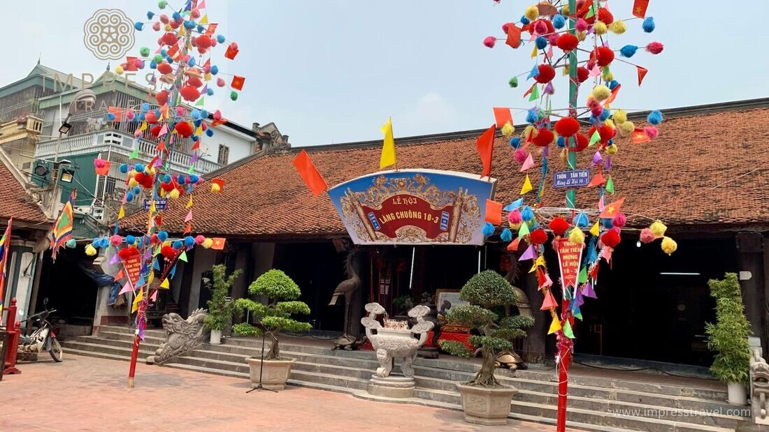 Chuong village communal house