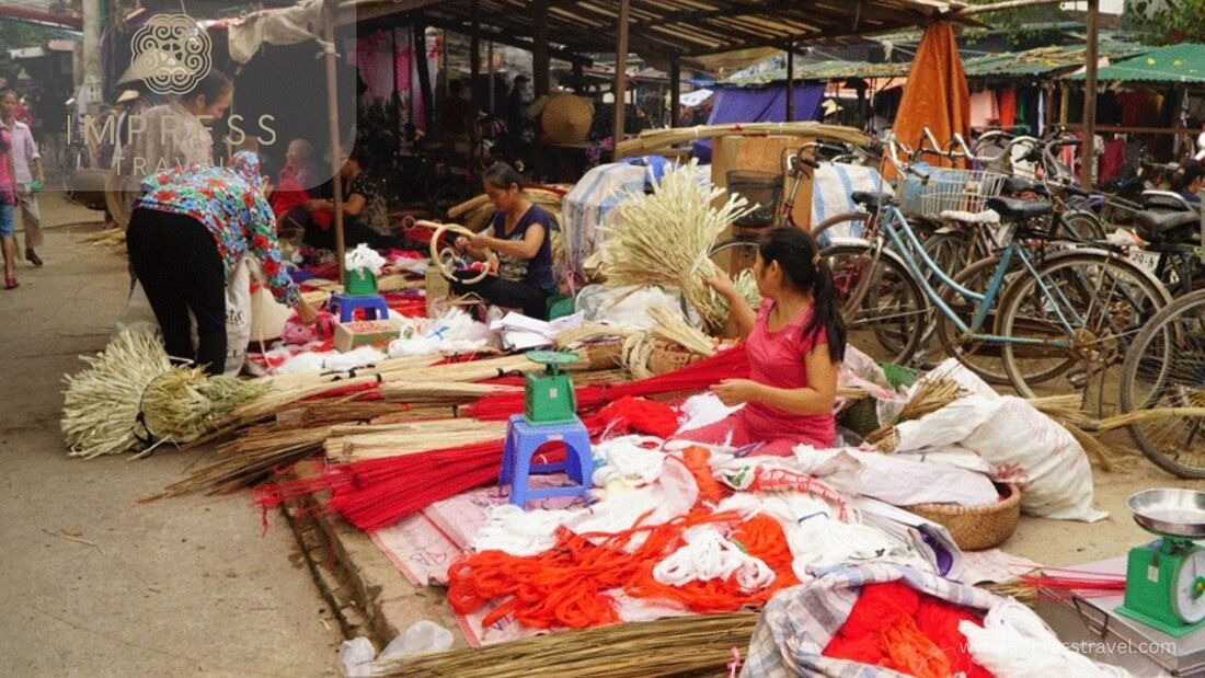 Chuong village market