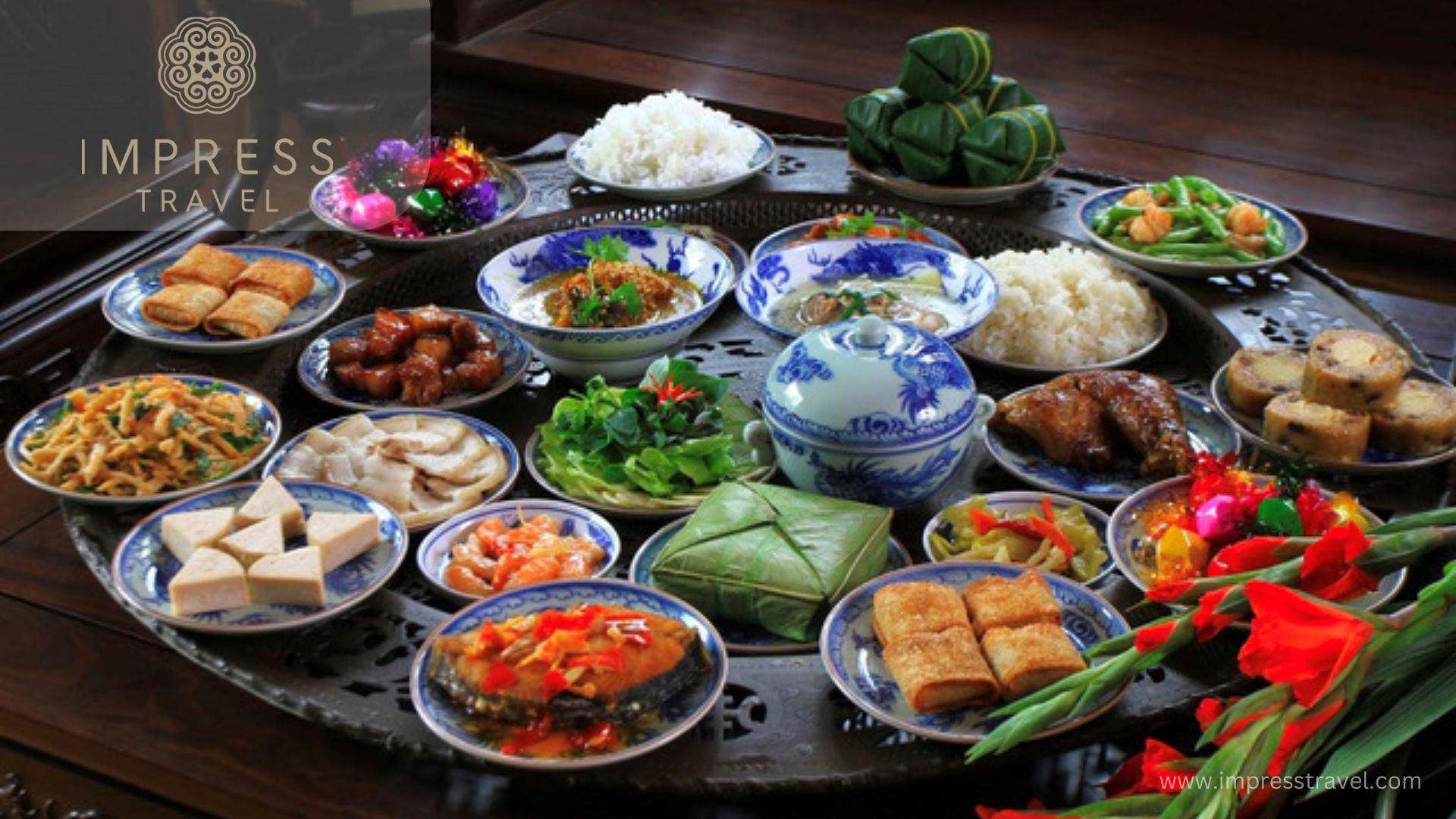 Death anniversary offerings of Hanoi people