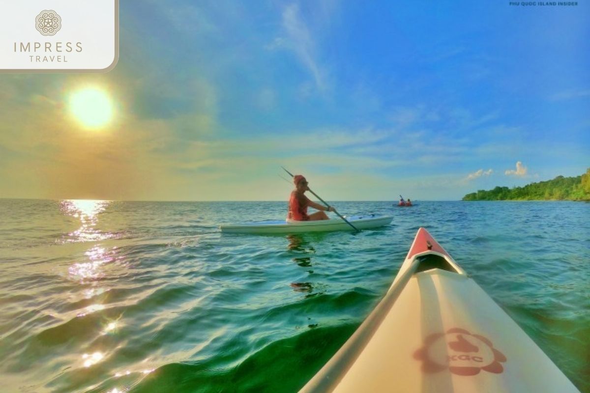 Kayaking-Tour: Boat Trip and Kayaking Tour on Phu Quoc Island