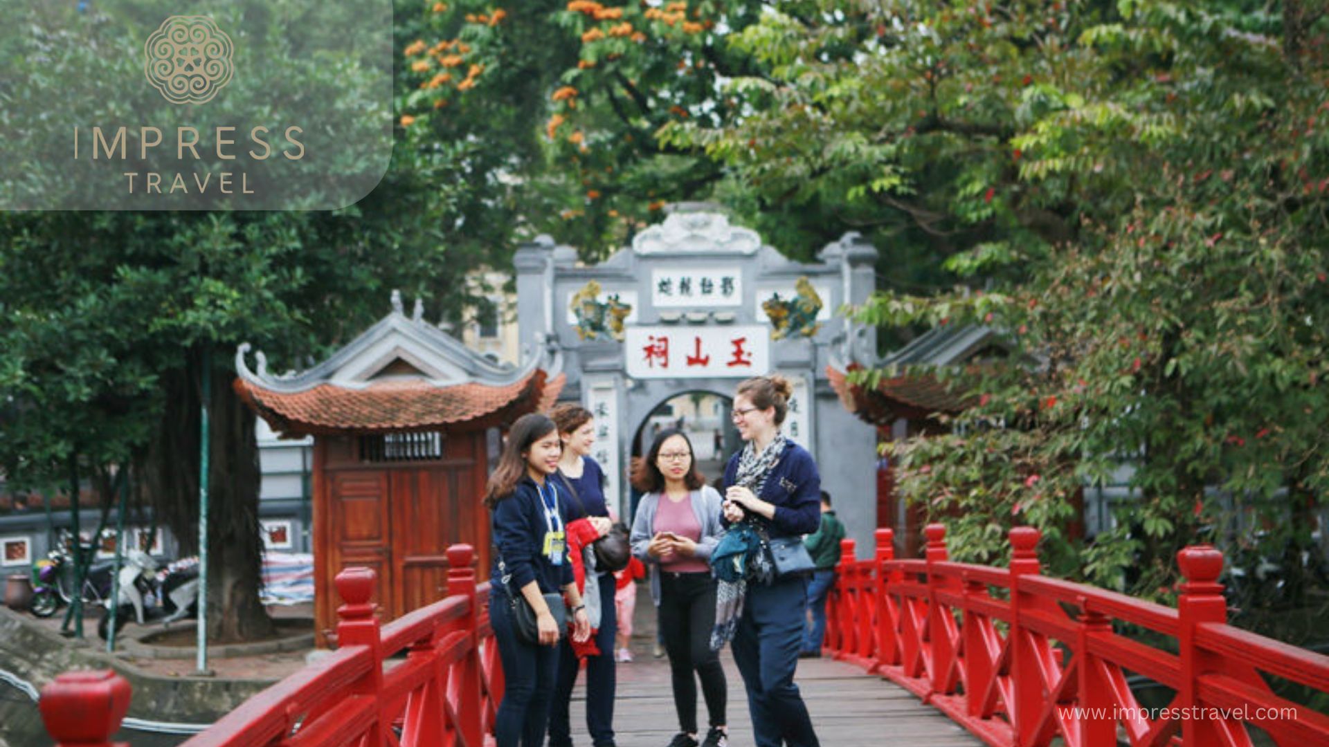 Ngoc Son Temple