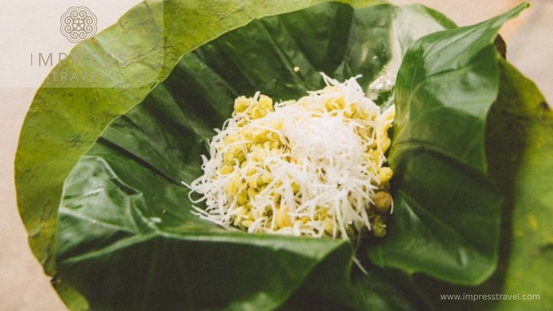 Sticky rice wrapped in lotus leaves