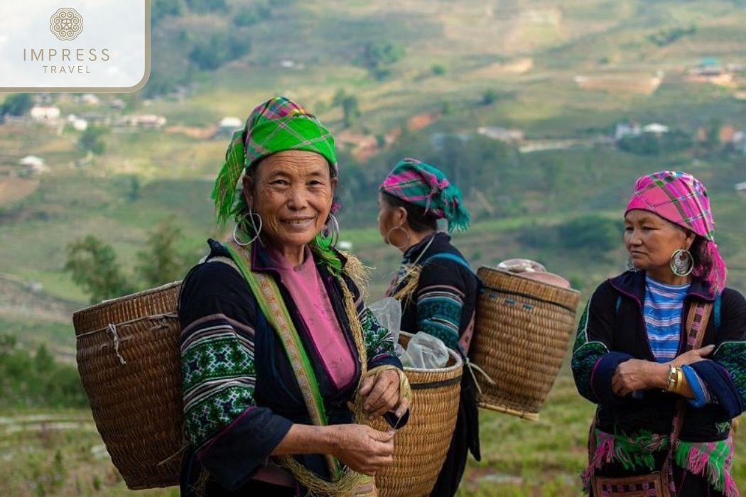 Thai and Hmong Ethnic: Trekking Tours & Dong Suoi H'mong Homestay in Mu Cang Chai