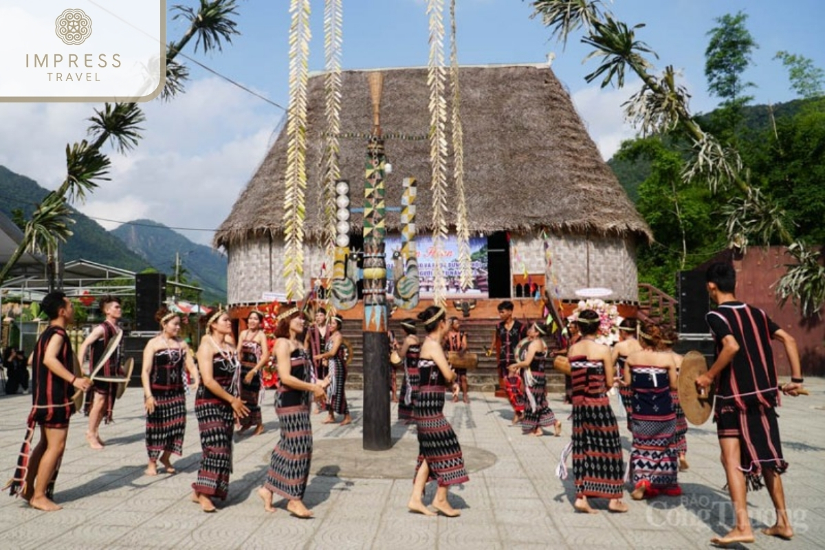 Tung Tung Za Za dance for Danang Ethnic Tours Packages