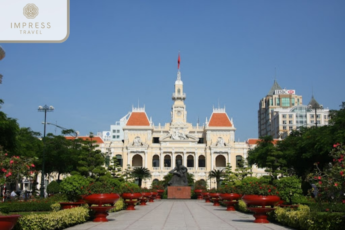 Ho Chi Minh City Hall-Cooking Class Tour In Ho Chi Minh City