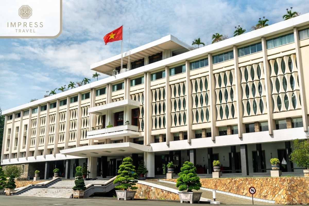 Visit the Independence Palace-Cooking Class Tour In Ho Chi Minh City