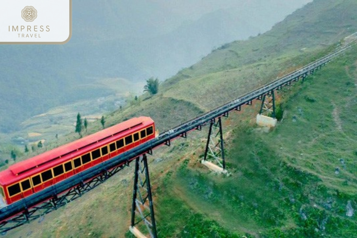 Night Train for Sapa Tours