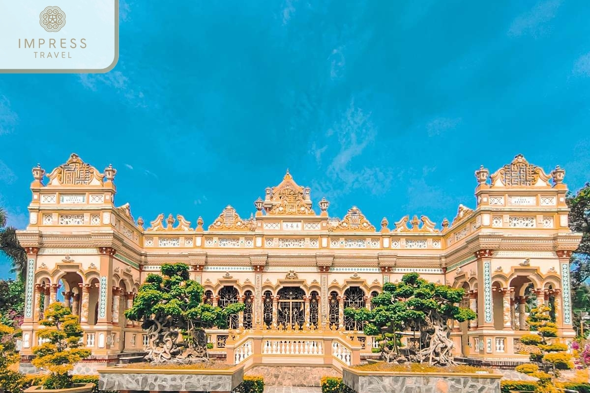 Vinh Trang Pagoda- Tour Listening Southern Vietnamese Folk Music