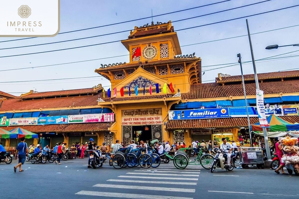 Binh Tay Market of Halal food and tours for Muslims in Ho Chi Minh City