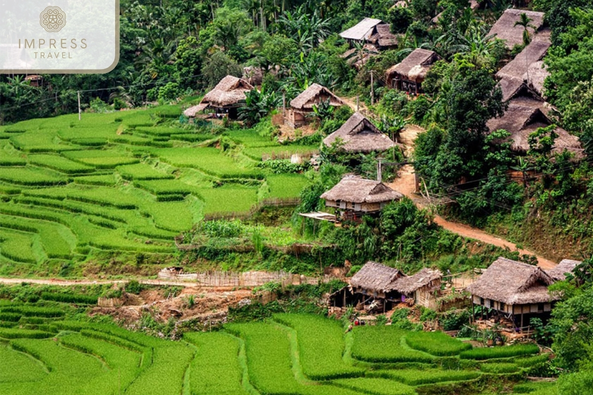 Visiting Traditional Stilt Houses-Hiking on Great Adventure Tours in Pu Luong