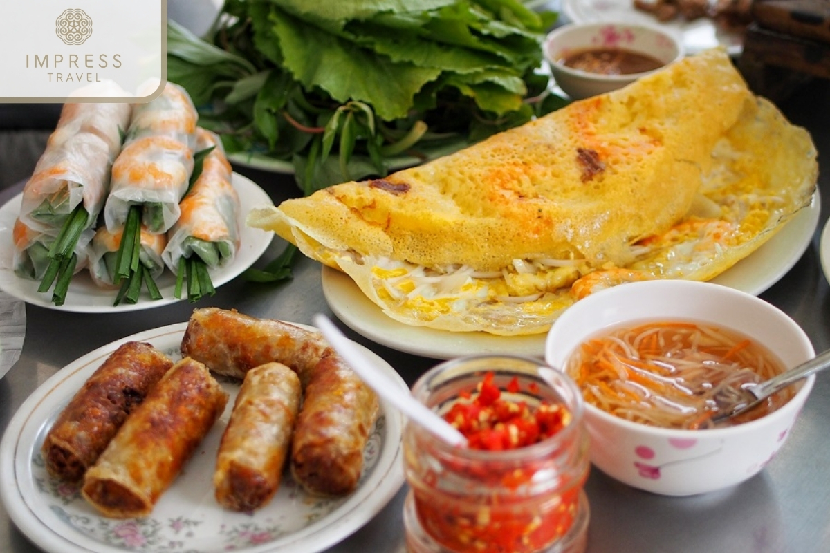 Banh xeo - Ho Chi Minh City Culinary Package Tours