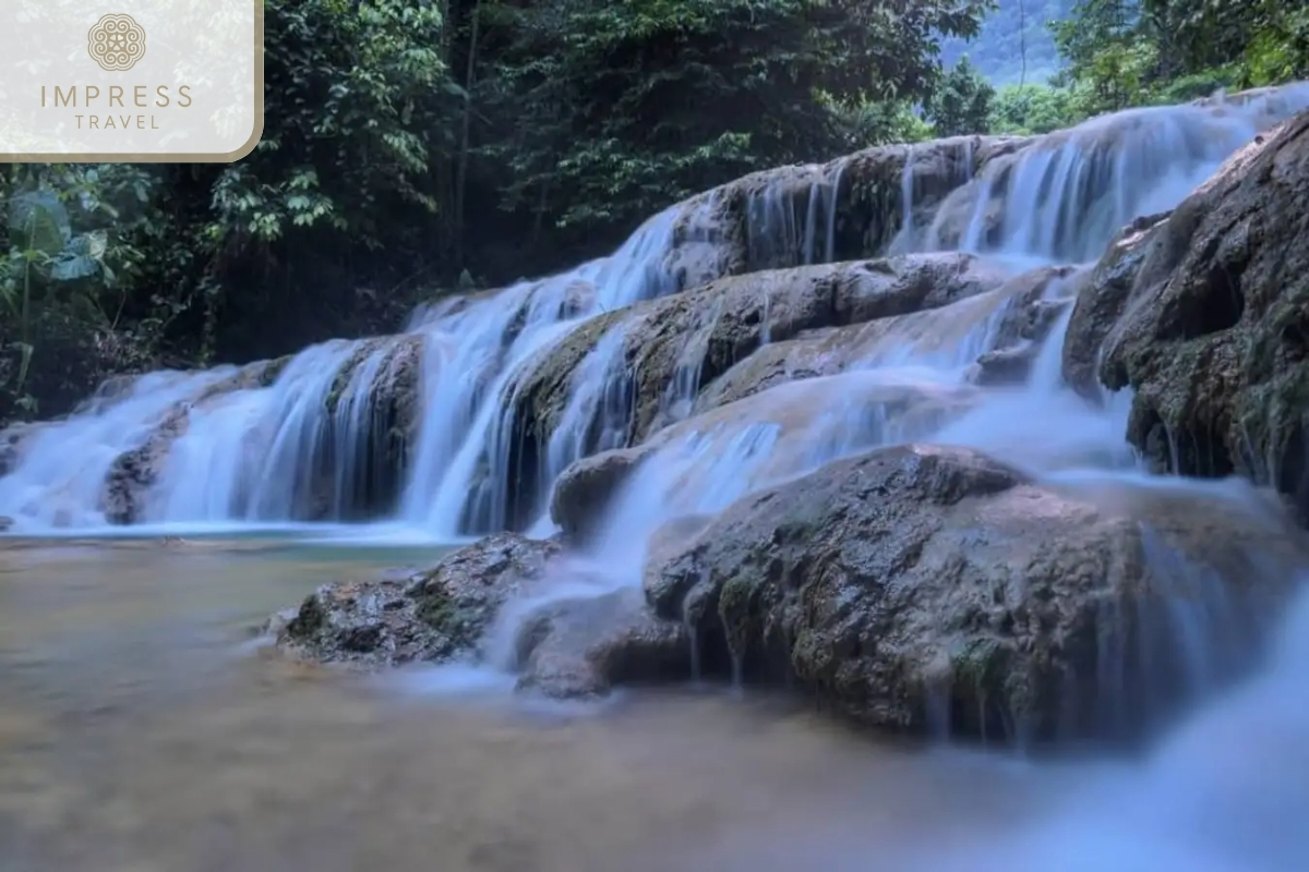 Hieu Waterfall for Pu Luong Valley Home and Tours Around Villages