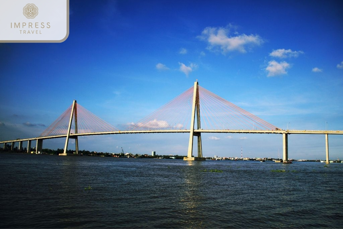 Viewing of Rach Mieu Bridge in My Tho Mekong Tour half day to visit floating fishing villages