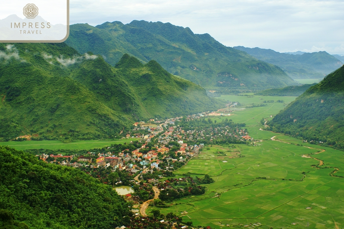 Pom Coong Village in Pu Luong Jungle King Homestay at Lac Village