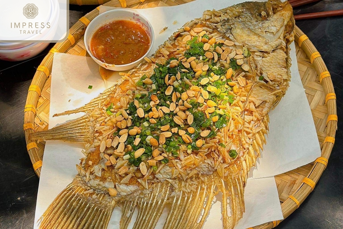 Fried fish in Chin Hong Fruit Garden 