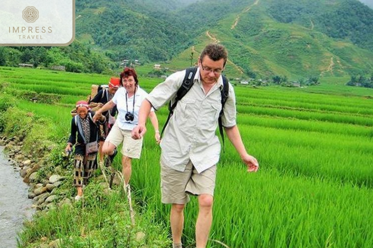 Y Linh Ho Valley trekking tour from Sapa