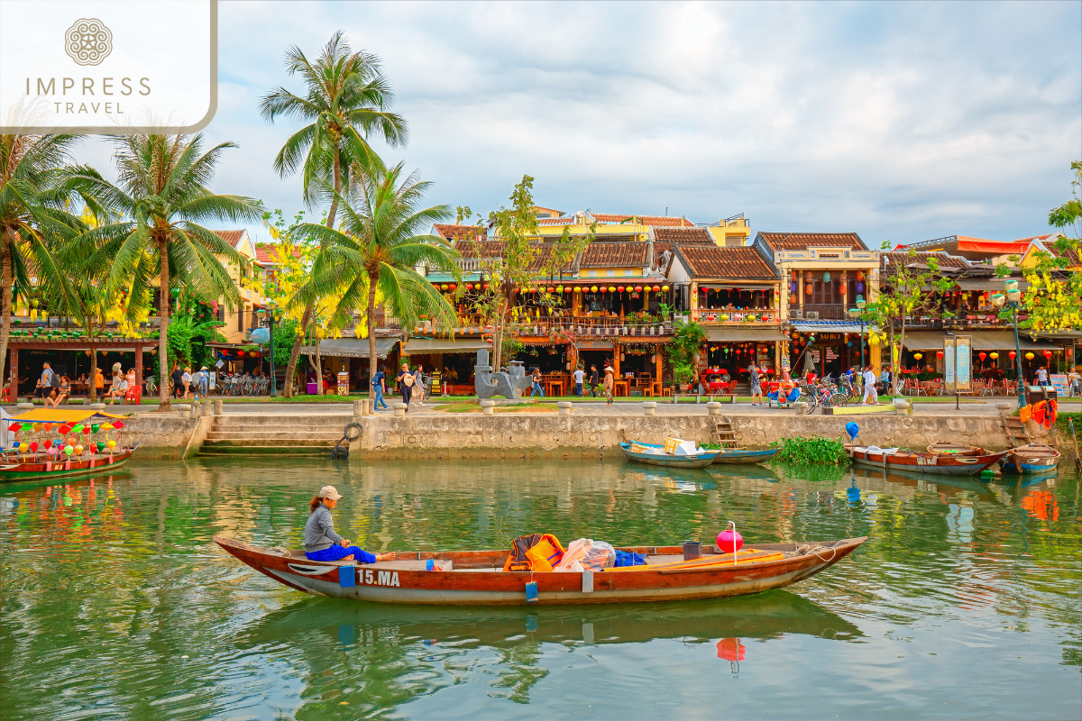 Visit Hoi An